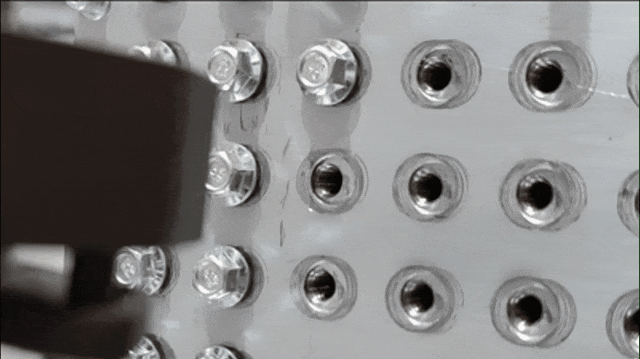 /uploads/image/2025/06/17/1750148343282562/640.gif 640.gif