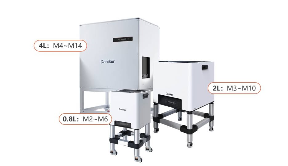automatic bolt feeder